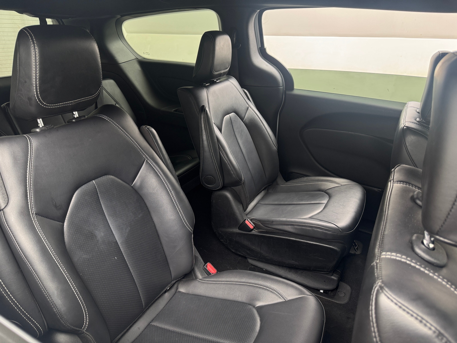 Thumbnail: 2024 Chrysler Pacifica - 5
