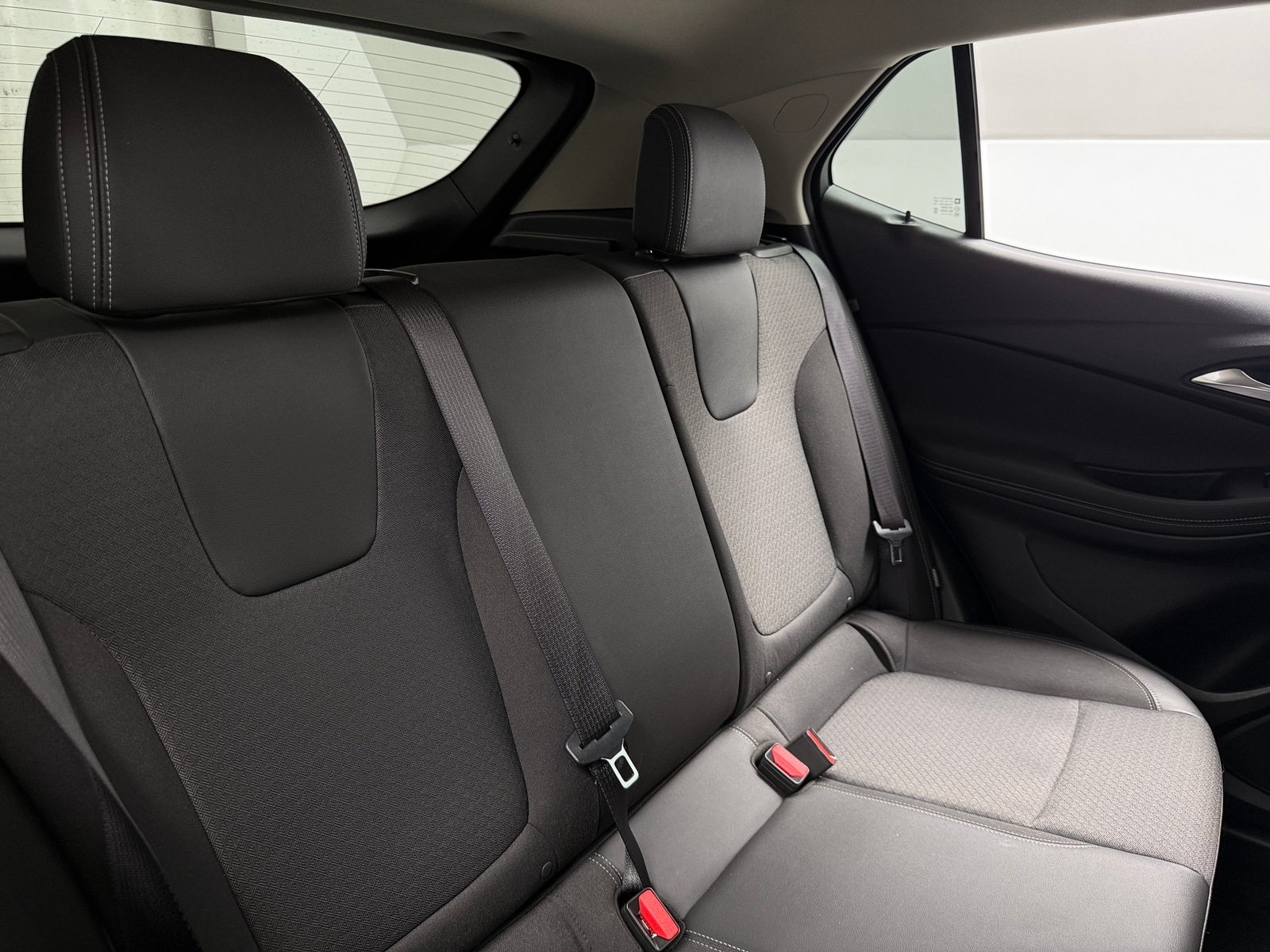 Thumbnail: 2025 Buick Encore GX - 5