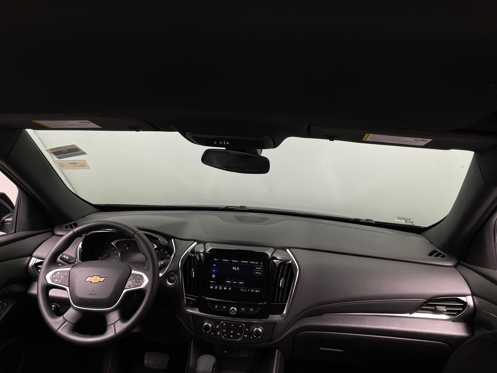 Thumbnail: 2023 Chevrolet Traverse - 3