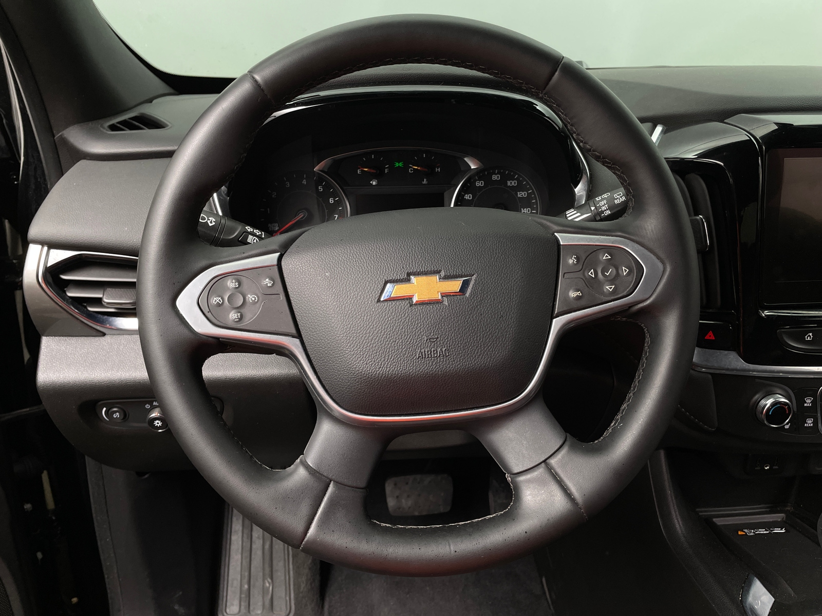 Thumbnail: 2023 Chevrolet Traverse - 5