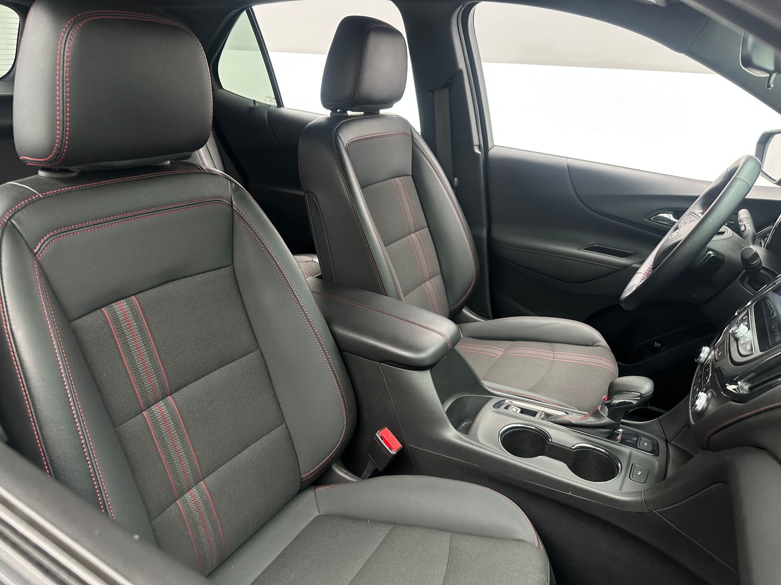 Thumbnail: 2023 Chevrolet Equinox - 2