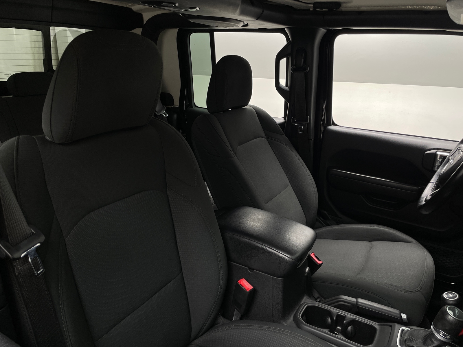 Thumbnail: 2020 Jeep Gladiator - 2