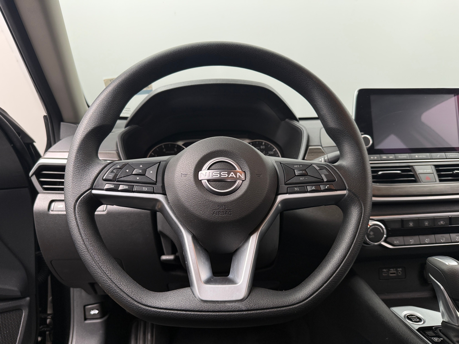 Thumbnail: 2025 Nissan Altima - 5