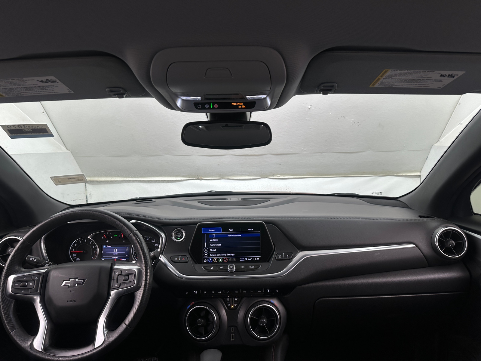 Thumbnail: 2021 Chevrolet Blazer - 3