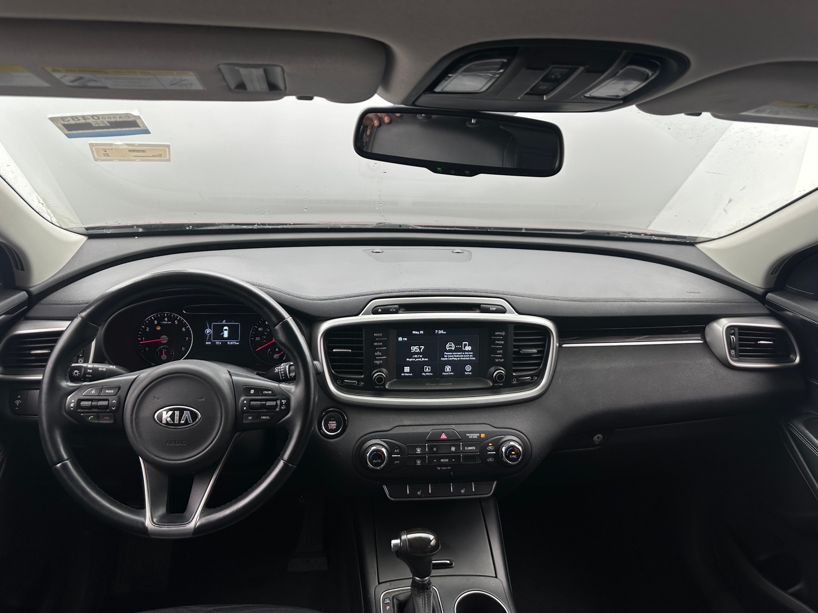 Thumbnail: 2017 Kia Sorento - 3