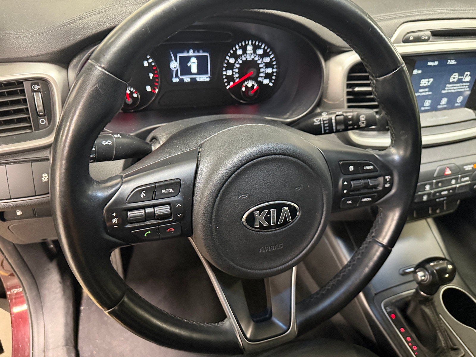 Thumbnail: 2017 Kia Sorento - 5