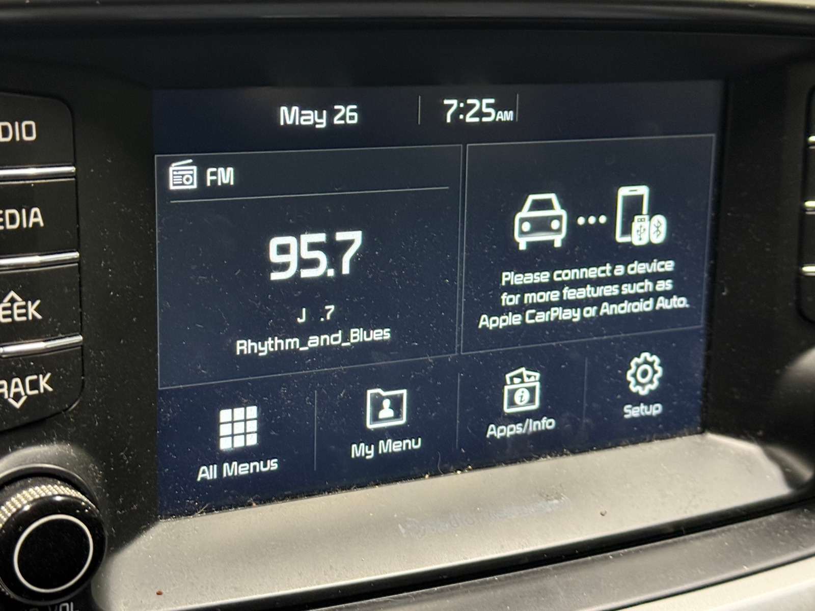 Thumbnail: 2017 Kia Sorento - 4
