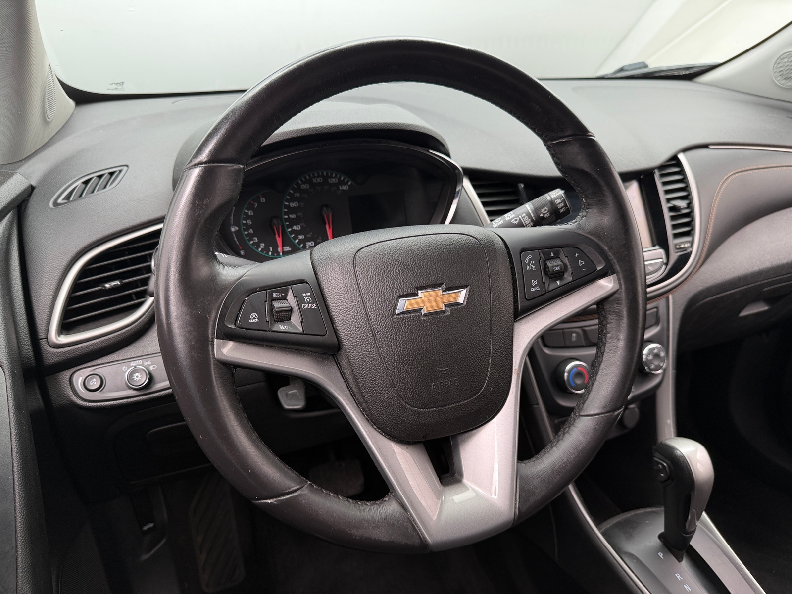 Thumbnail: 2018 Chevrolet Trax - 5