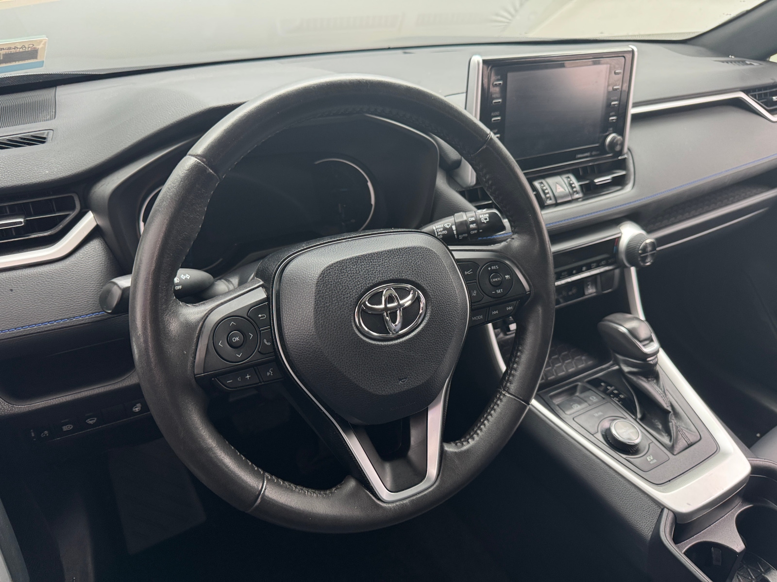 Thumbnail: 2019 Toyota RAV4 - 4