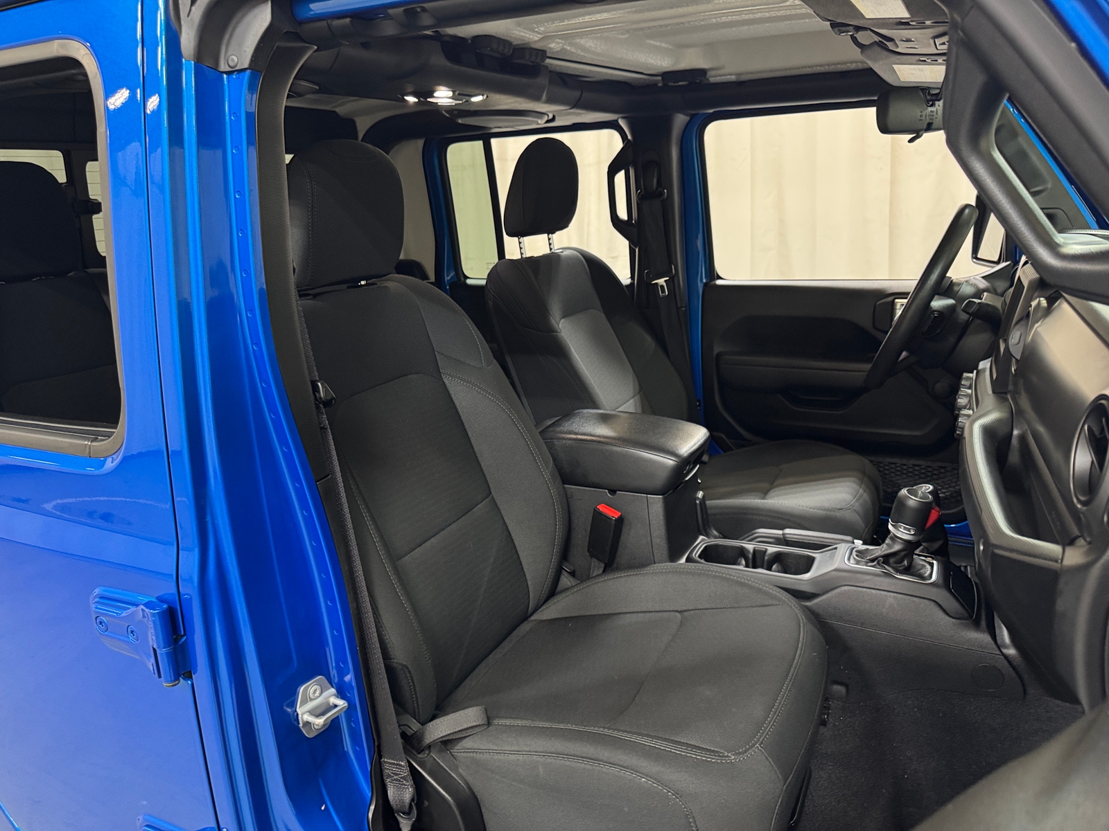 Thumbnail: 2022 Jeep Gladiator - 2