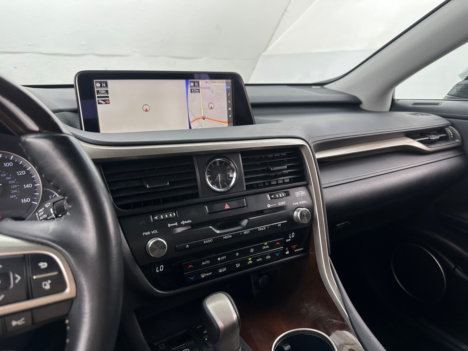 Thumbnail: 2018 Lexus RX - 3