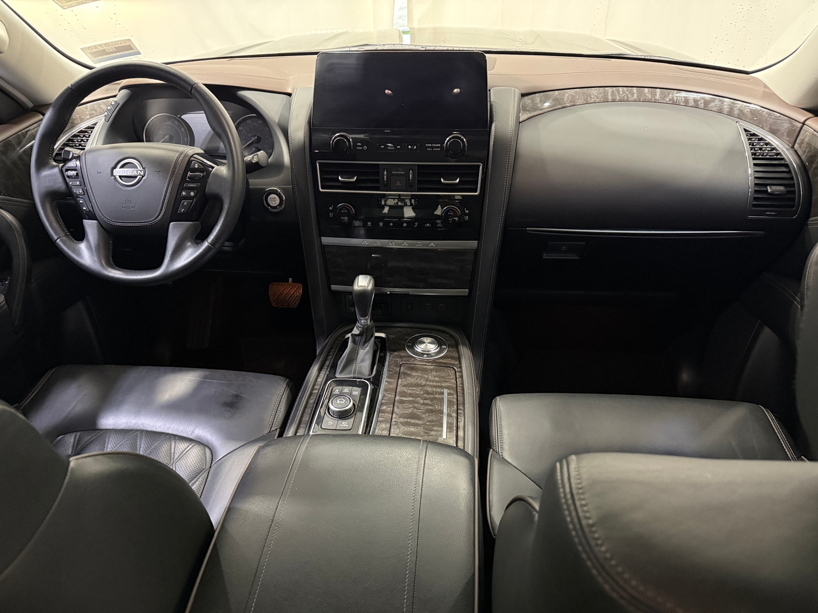 Thumbnail: 2023 Nissan Armada - 2