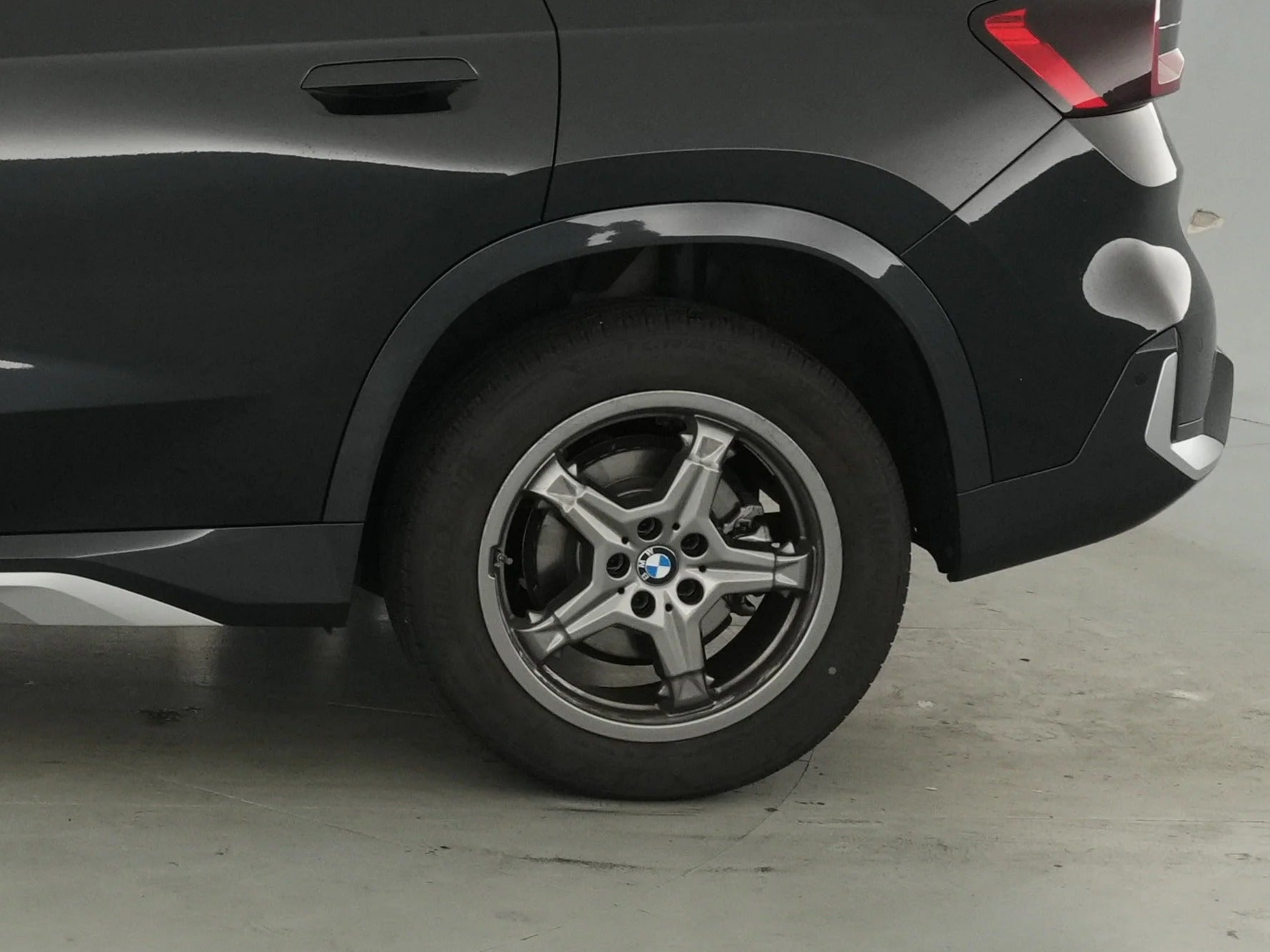 2026 BMW X1 28i - Photo 21