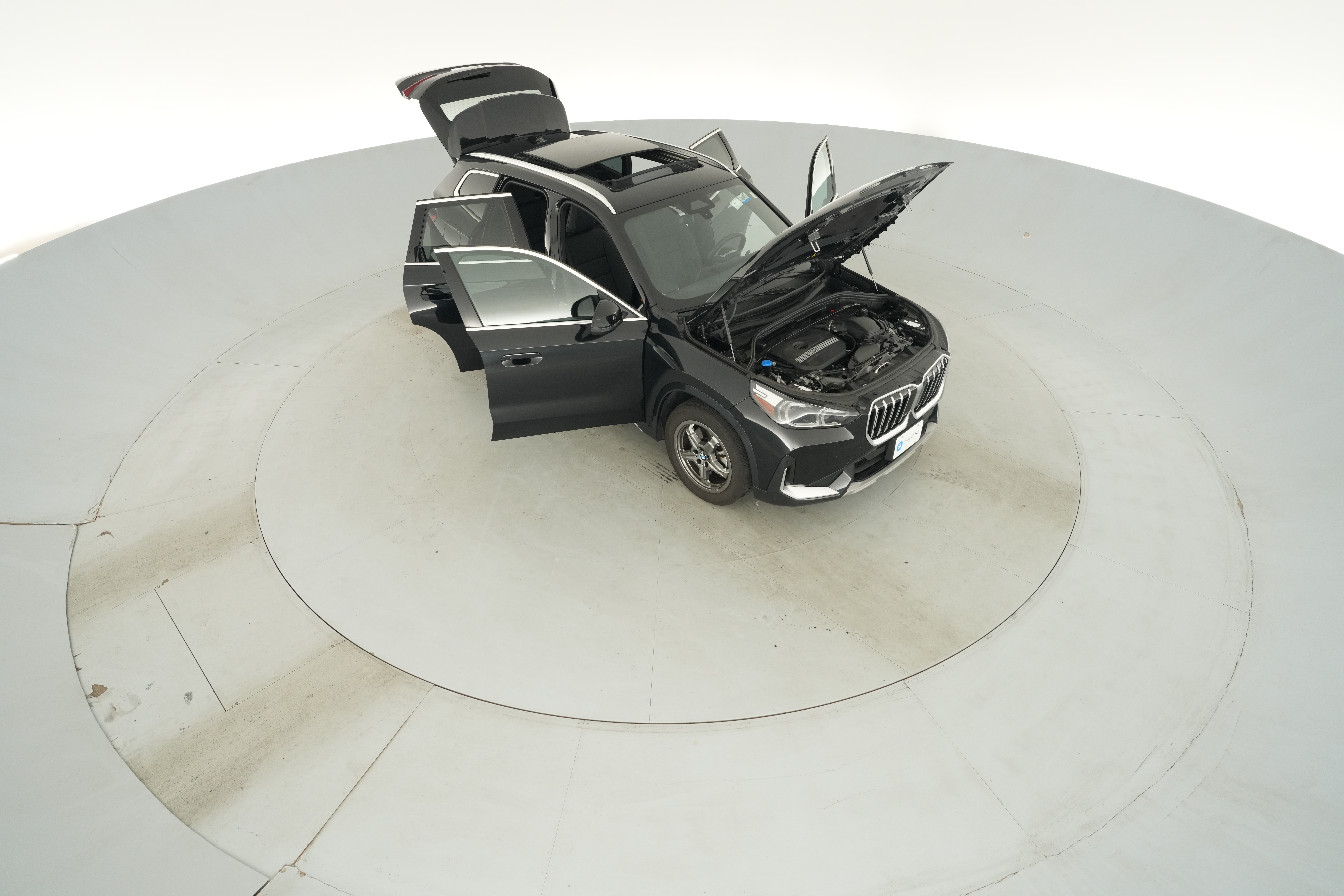 2026 BMW X1 28i - Photo 56