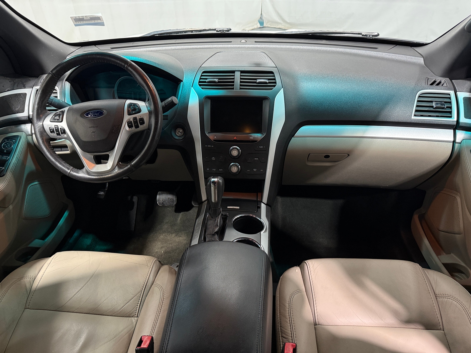 Thumbnail: 2014 Ford Explorer - 2