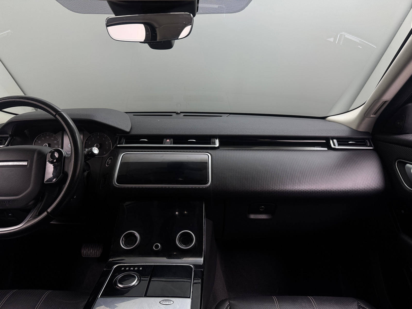 Thumbnail: 2020 Land Rover Range Rover Velar - 3