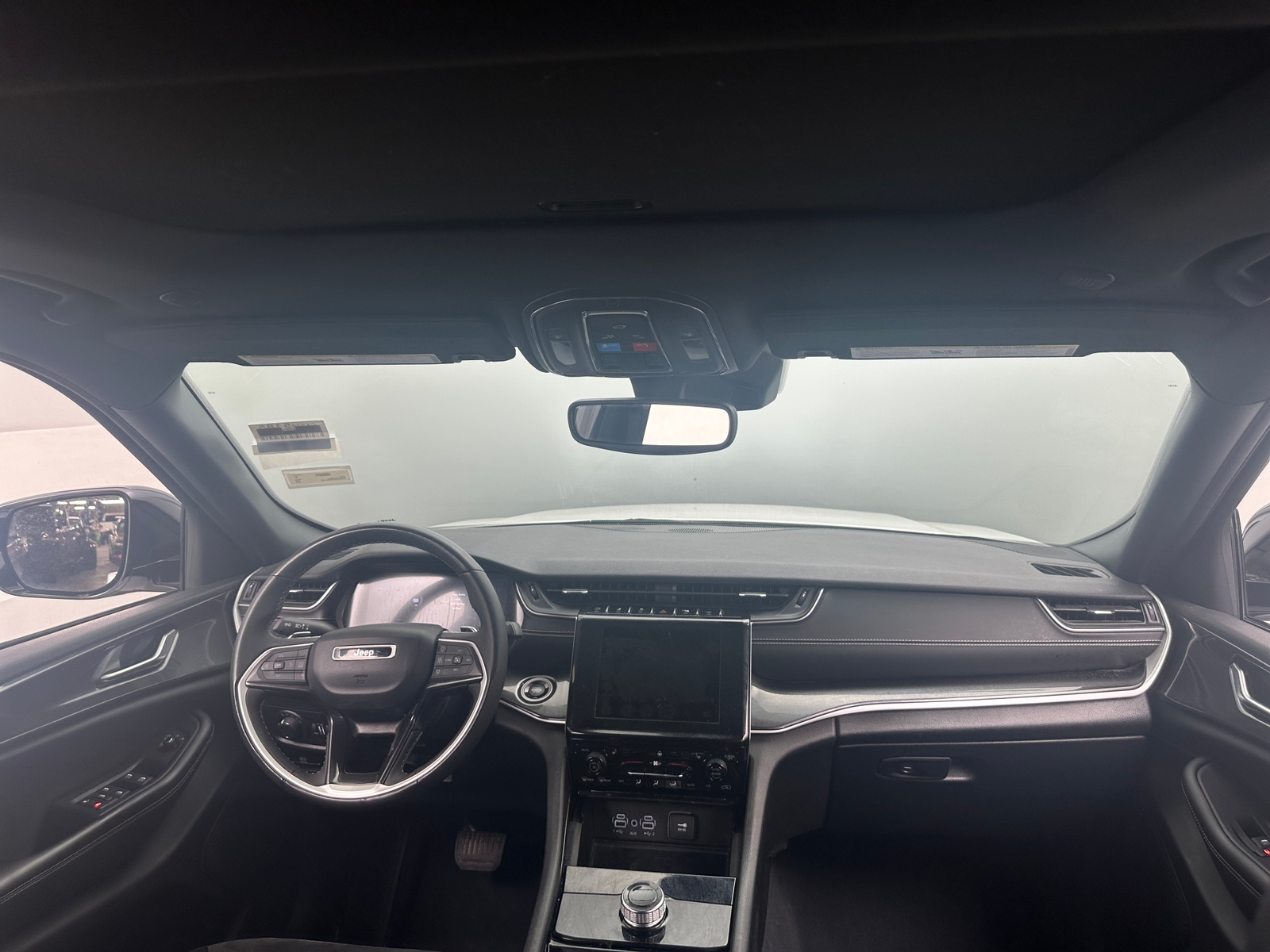 Thumbnail: 2023 Jeep Grand Cherokee - 2