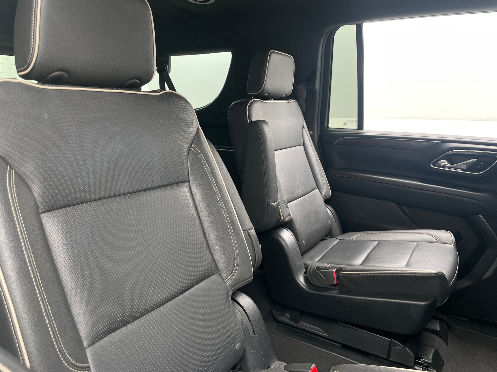 Thumbnail: 2023 Chevrolet Suburban - 5