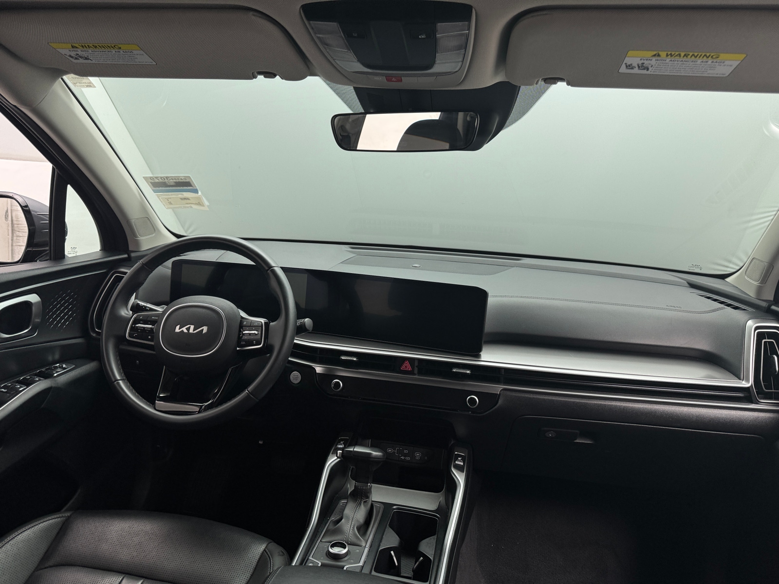 Thumbnail: 2024 Kia Sorento - 3