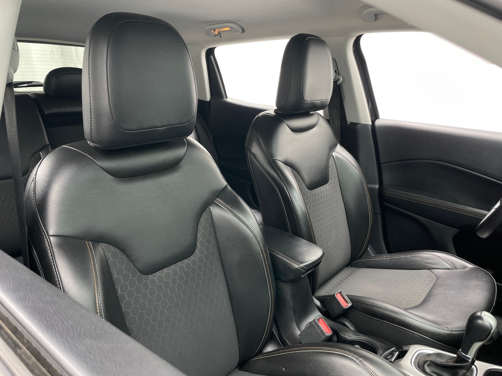 Thumbnail: 2018 Jeep Compass - 2