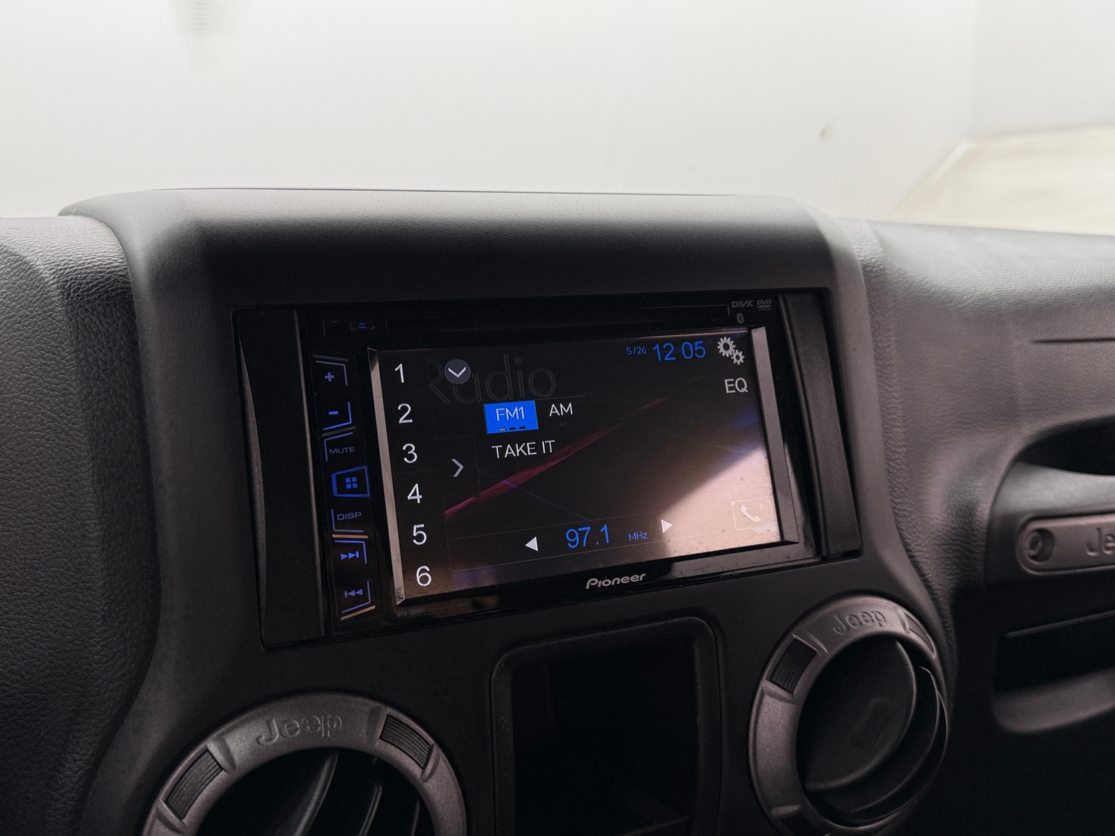 Thumbnail: 2015 Jeep Wrangler - 4
