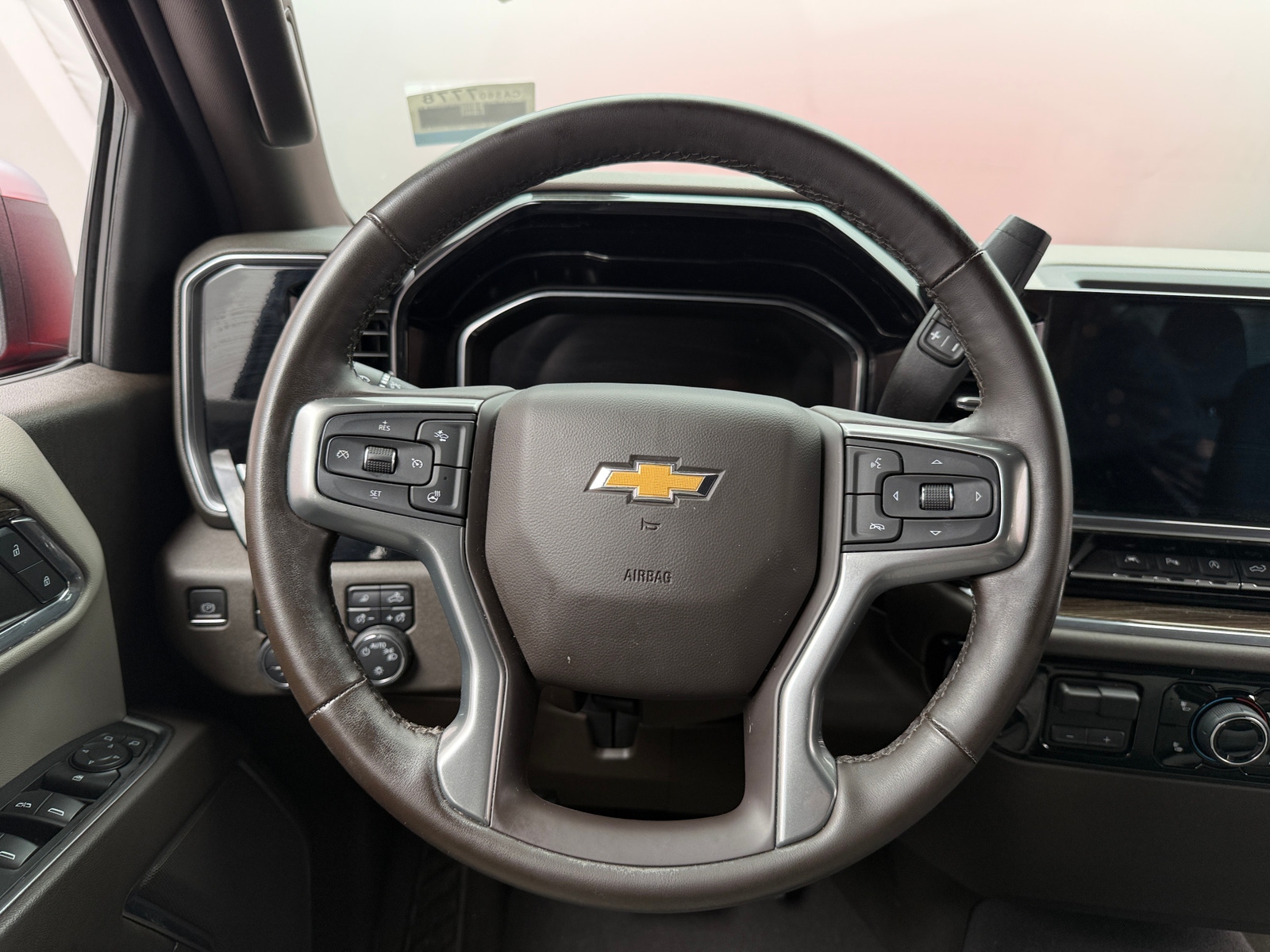 Thumbnail: 2023 Chevrolet Silverado 1500 - 5