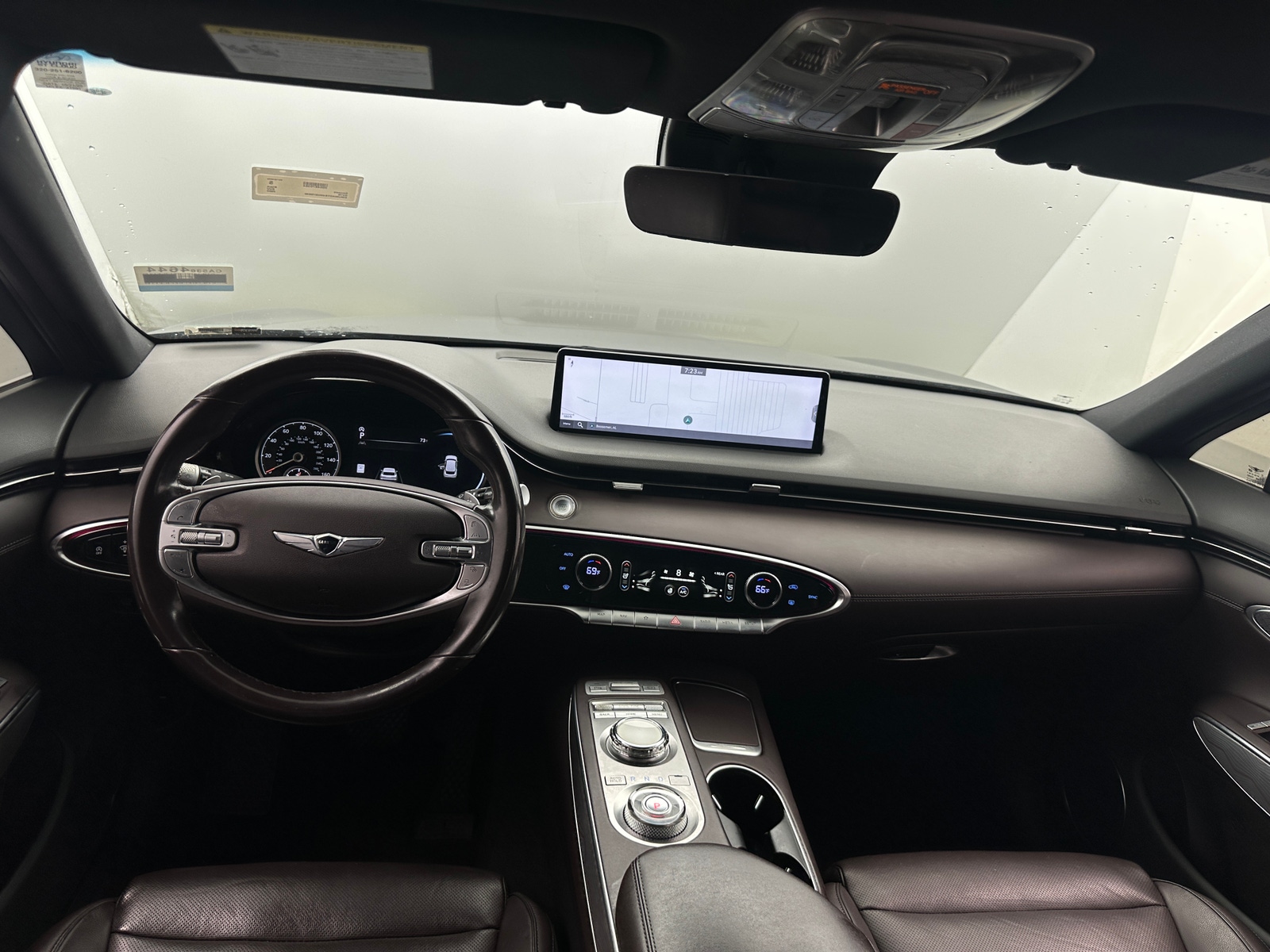 Thumbnail: 2022 Genesis GV70 - 2