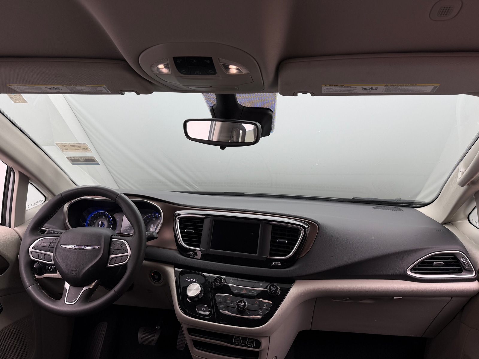 Thumbnail: 2023 Chrysler Voyager - 3