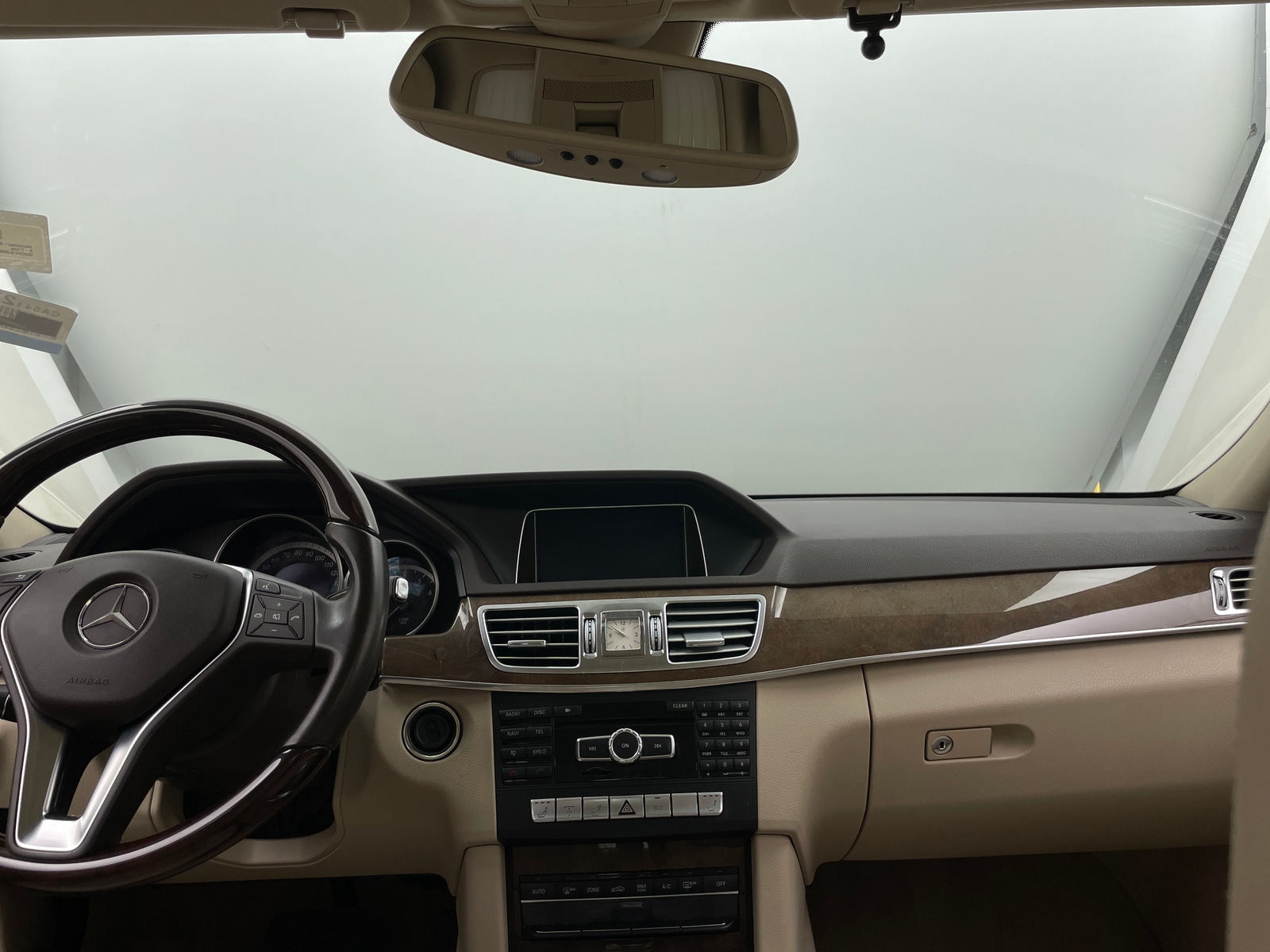 Thumbnail: 2014 Mercedes-Benz E-Class - 2