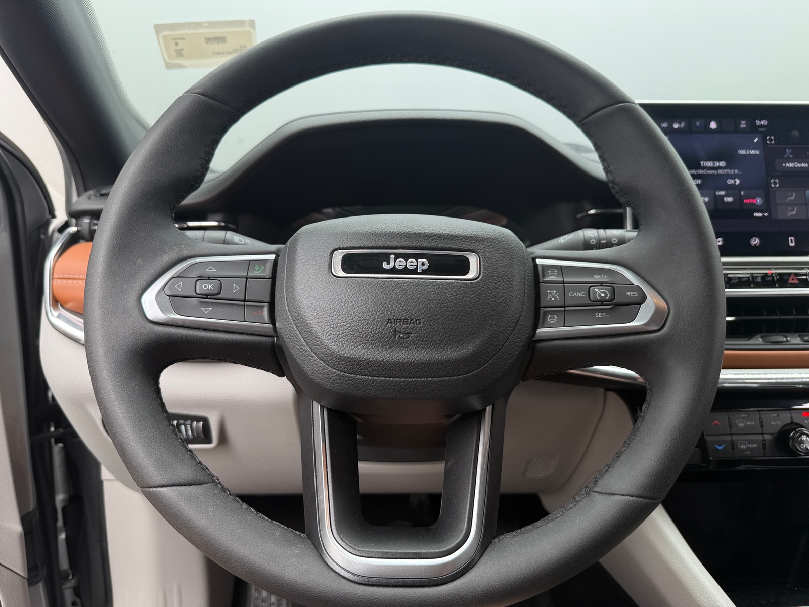 Thumbnail: 2023 Jeep Compass - 4