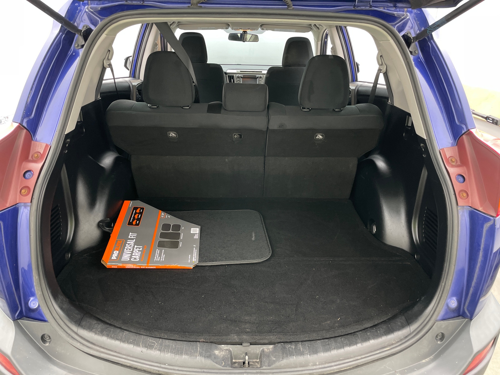 Thumbnail: 2015 Toyota RAV4 - 7