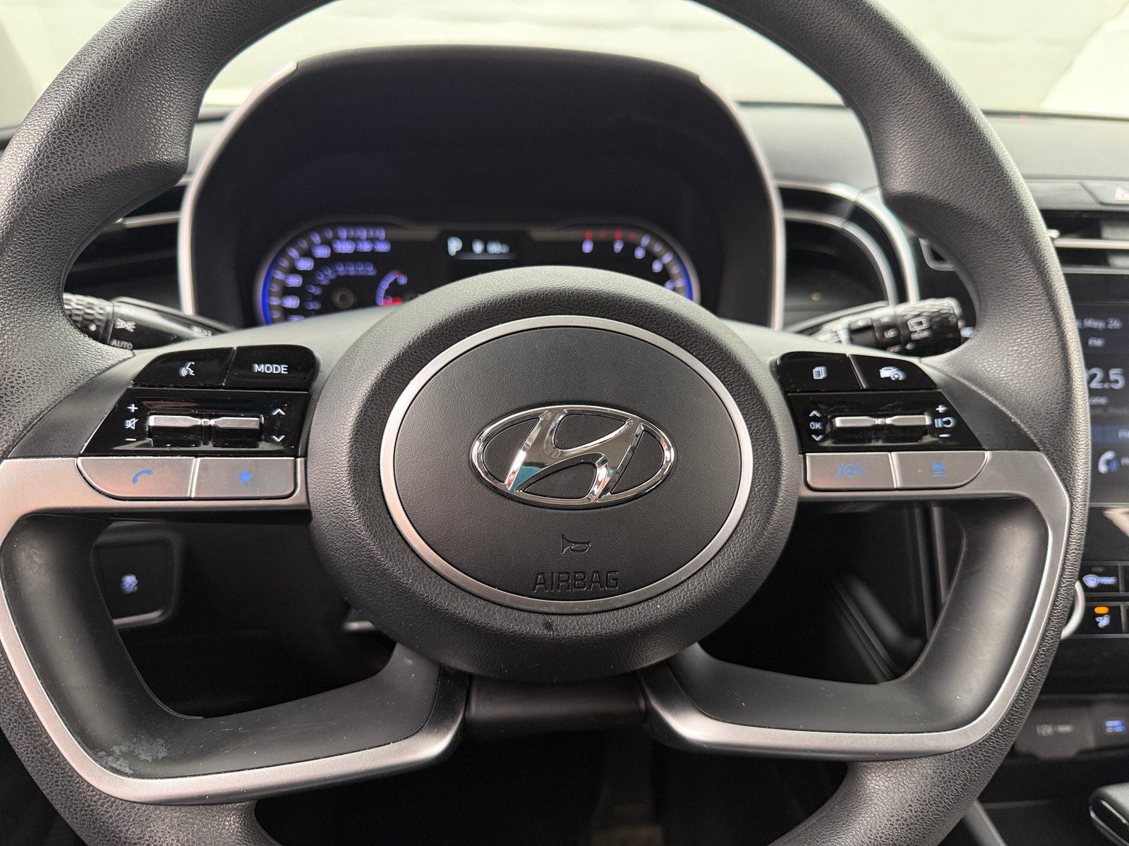 Thumbnail: 2022 Hyundai Tucson - 5