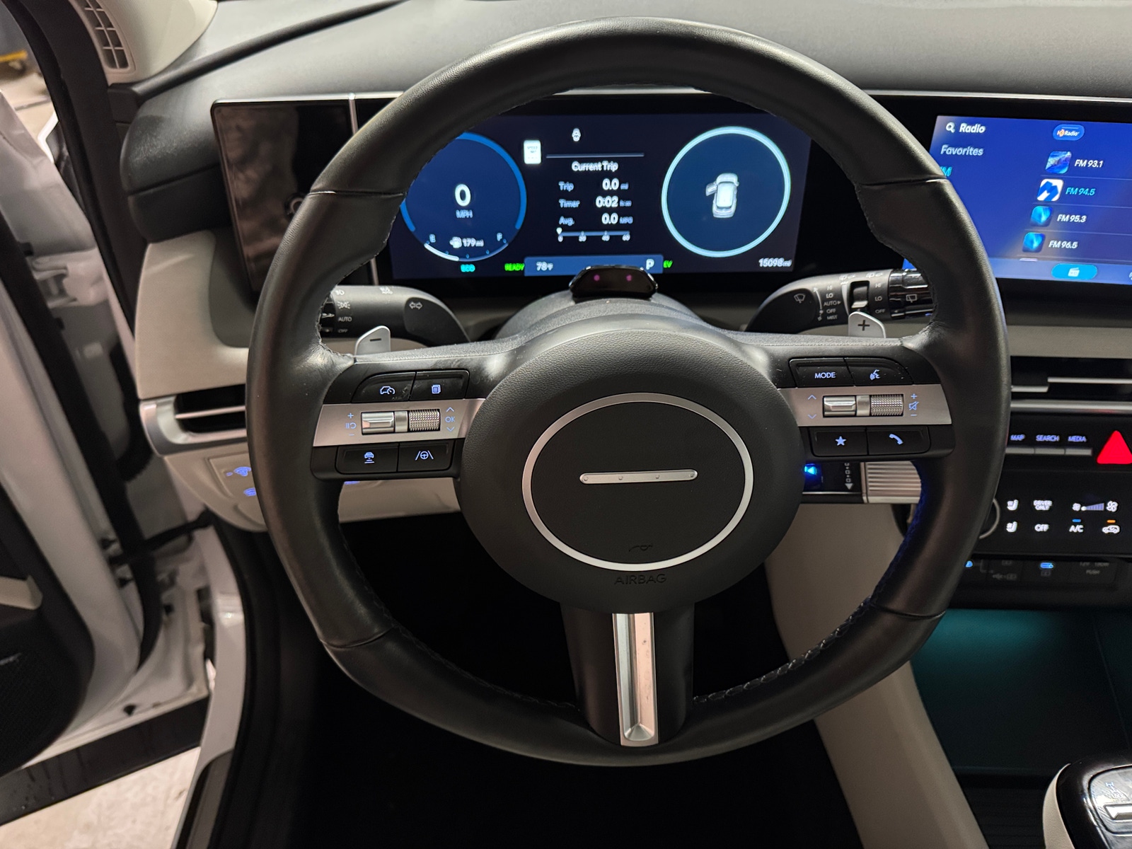 Thumbnail: 2025 Hyundai Tucson - 4