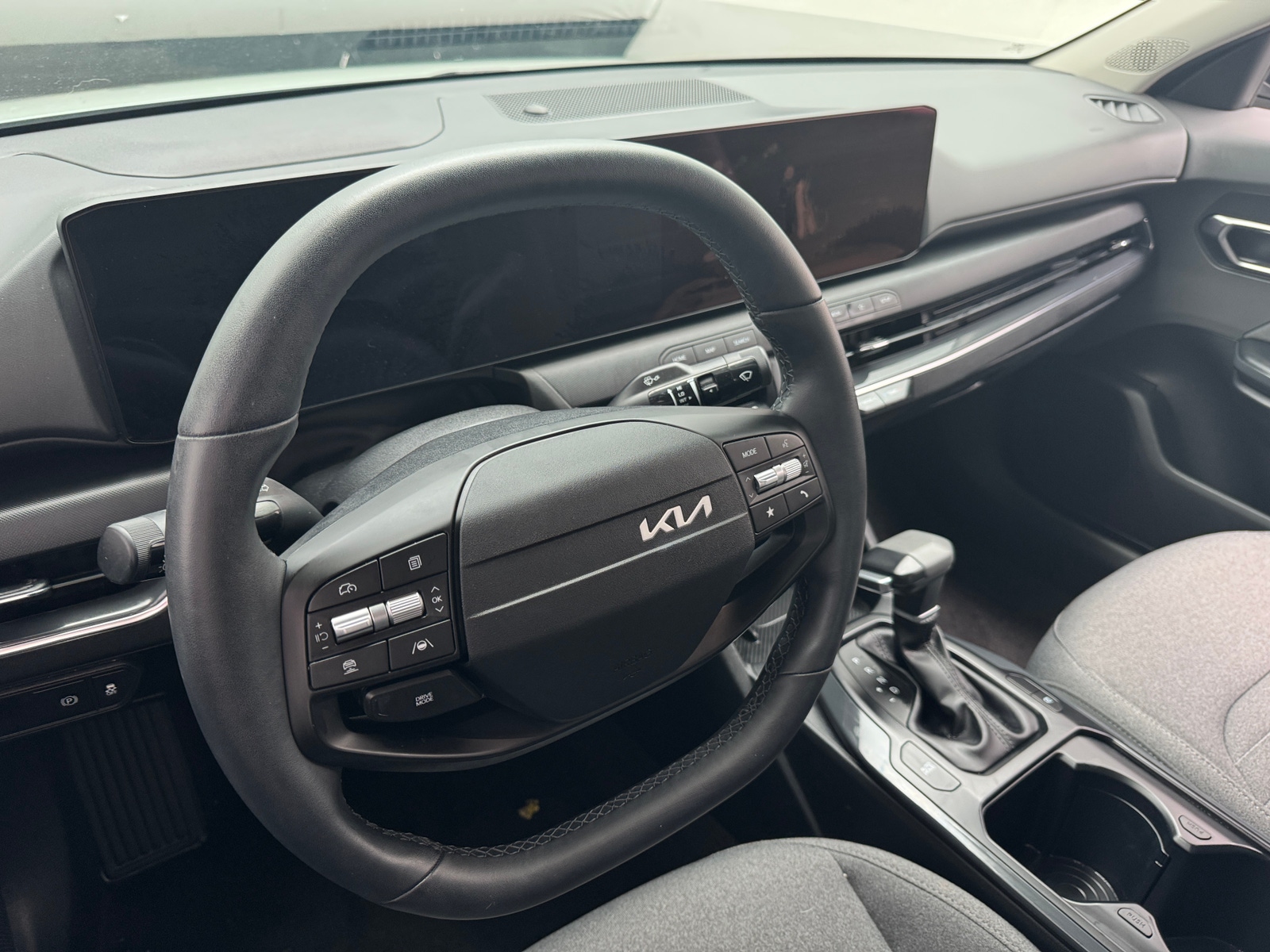 Thumbnail: 2025 Kia K4 - 5