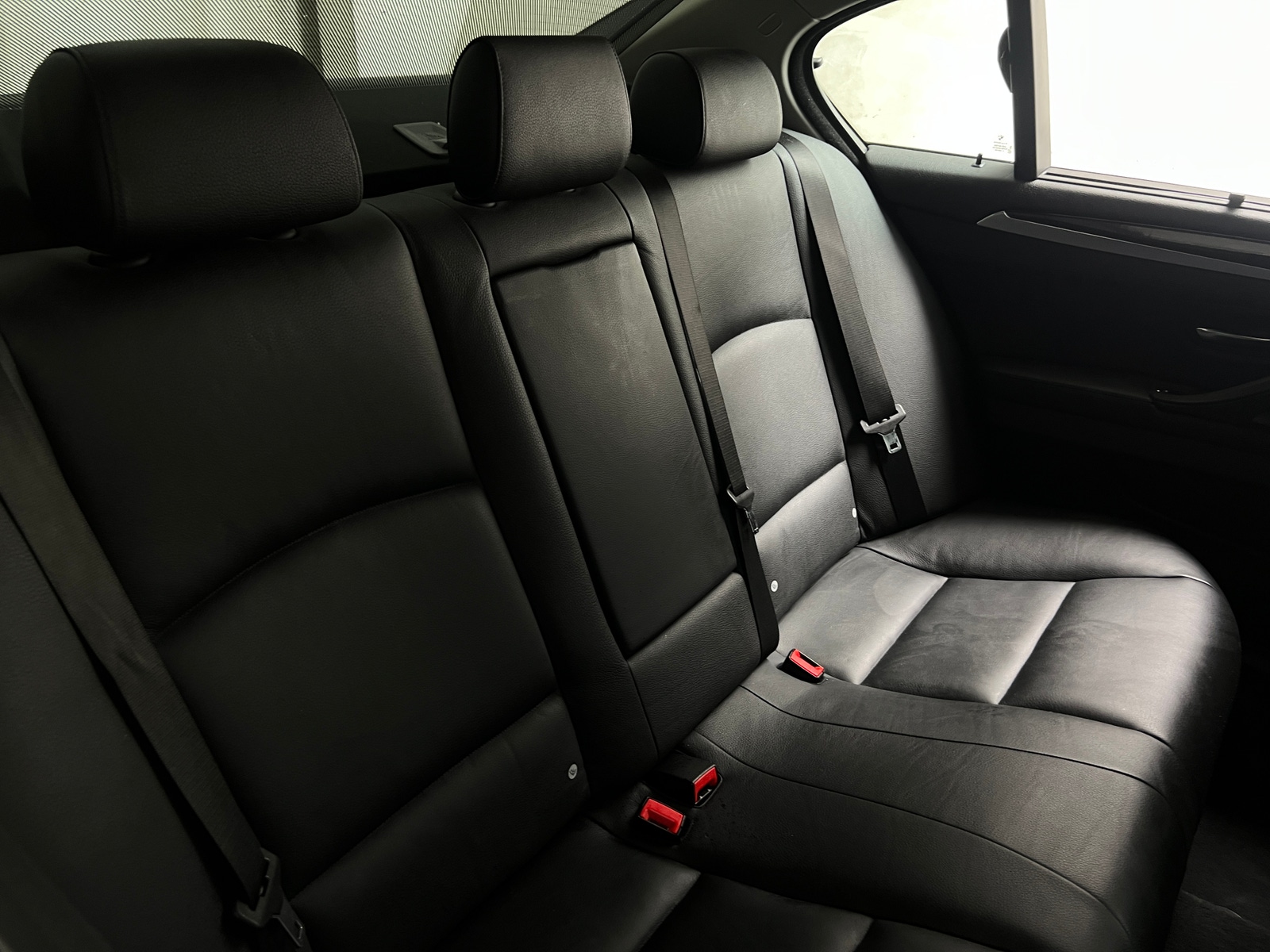 Thumbnail: 2011 BMW 5 Series - 5