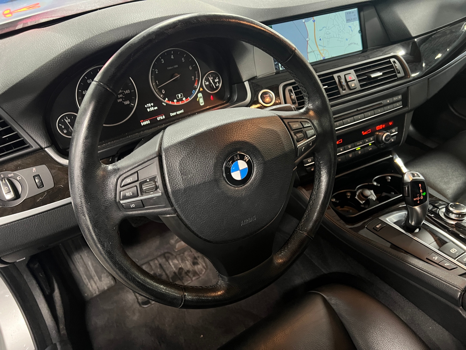 Thumbnail: 2011 BMW 5 Series - 4