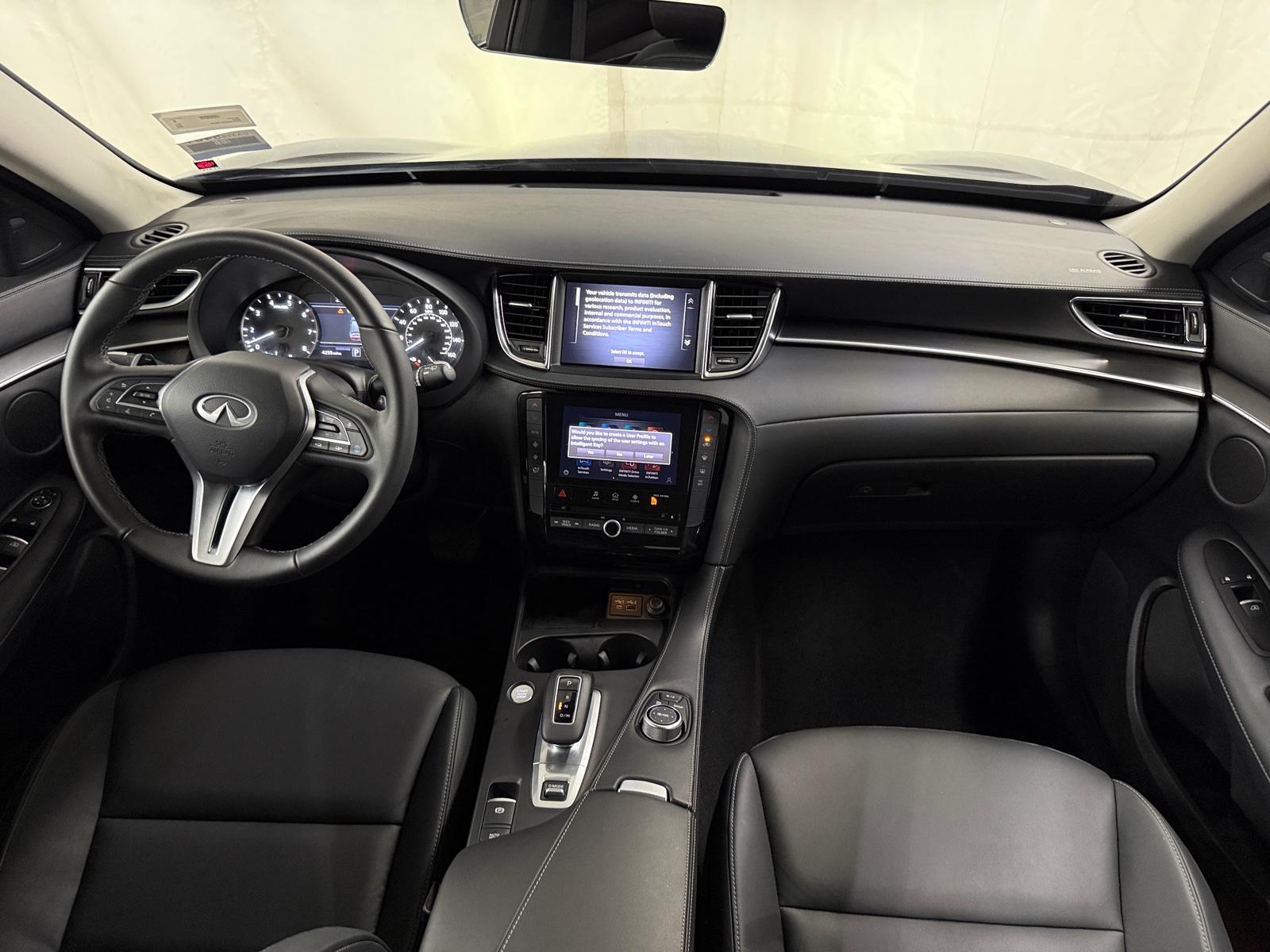 Thumbnail: 2025 INFINITI QX50 - 2