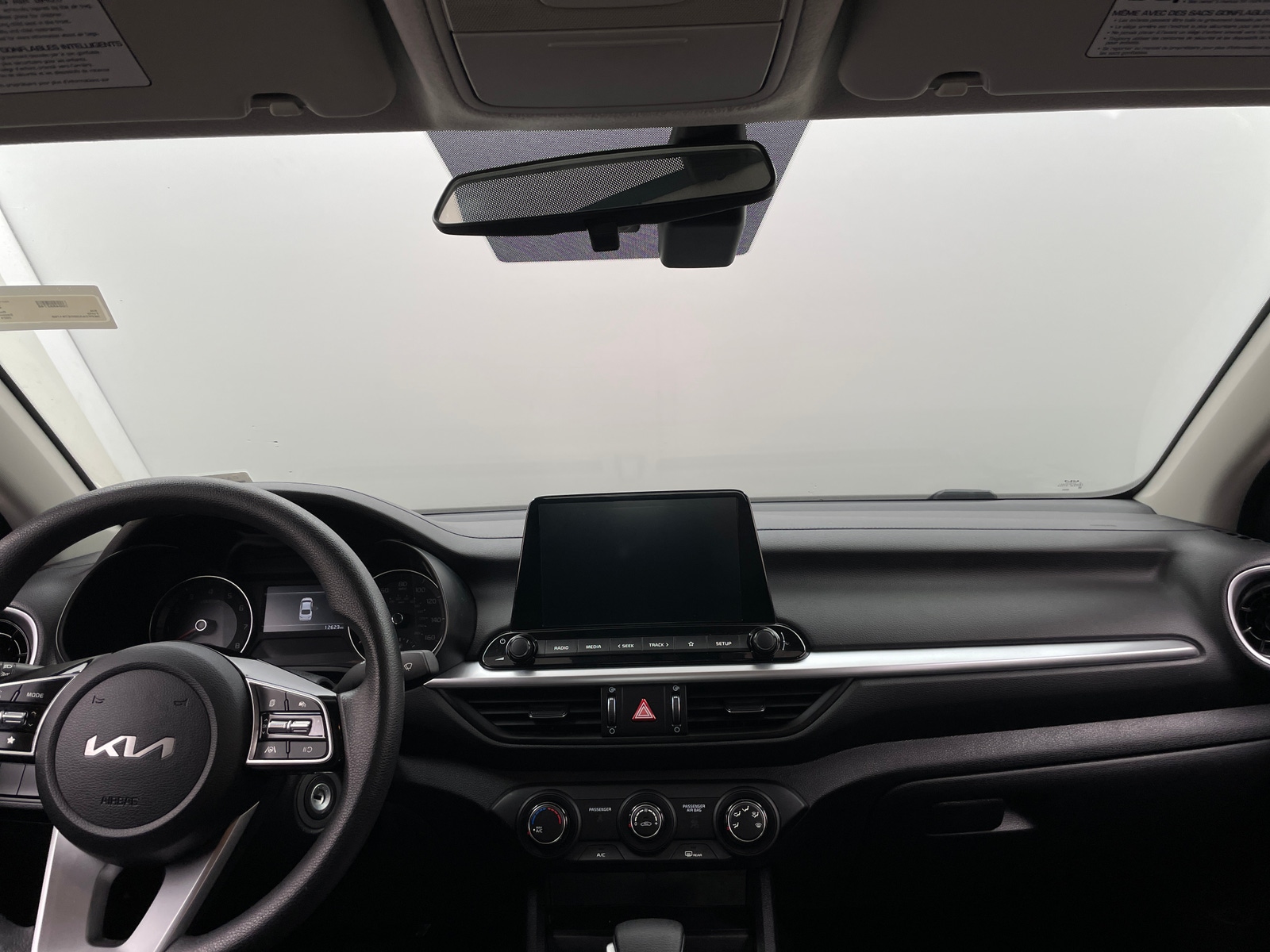 Thumbnail: 2024 Kia Forte - 3
