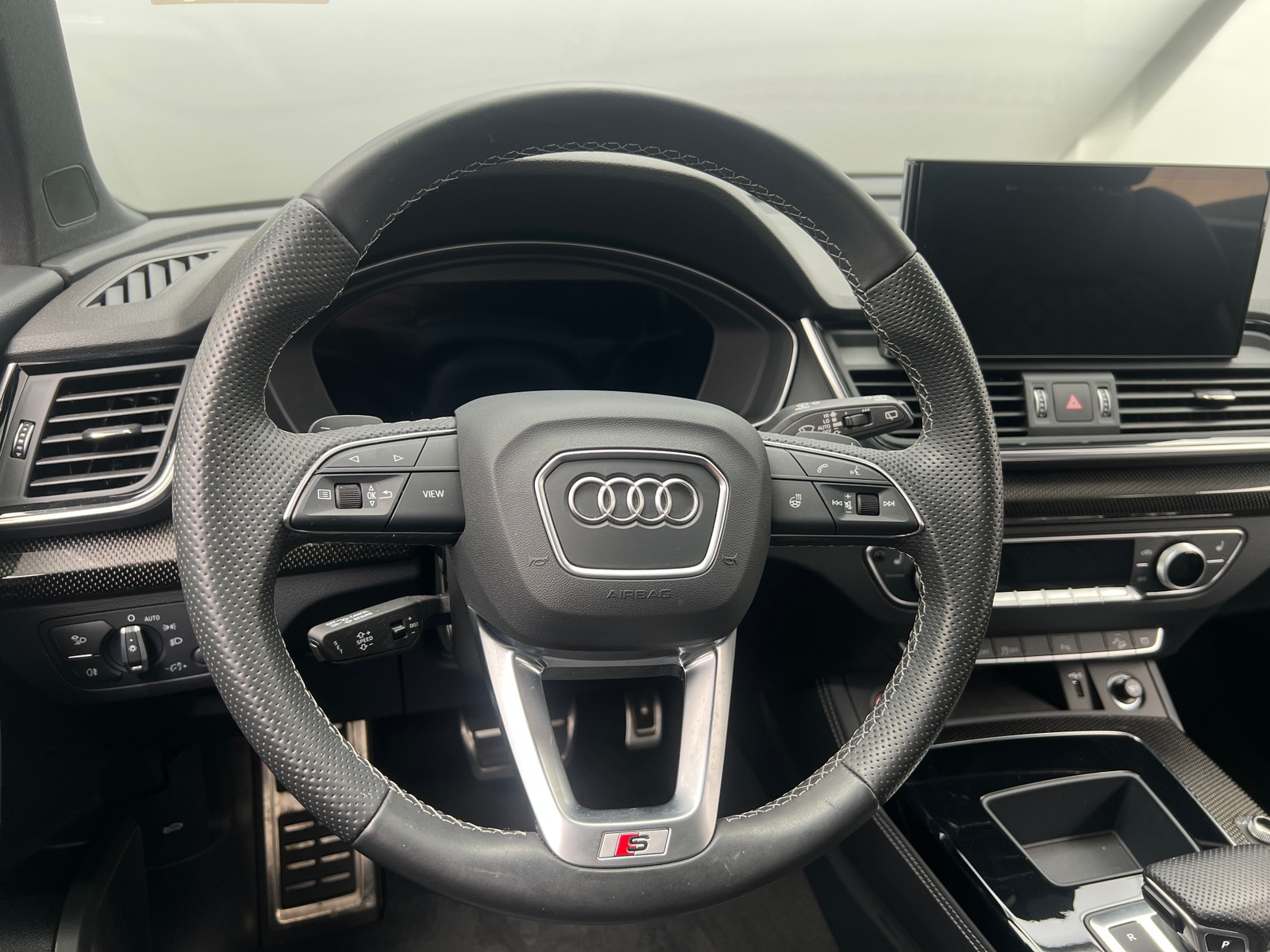 Thumbnail: 2023 Audi SQ5 - 4