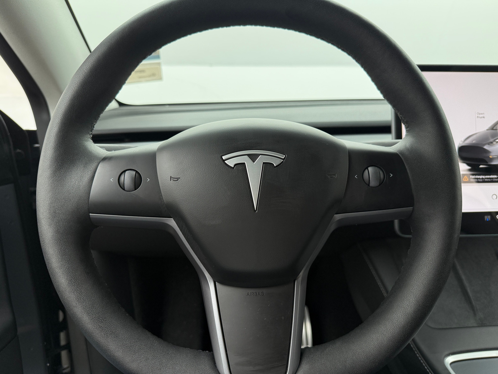 Thumbnail: 2025 Tesla Model Y - 4