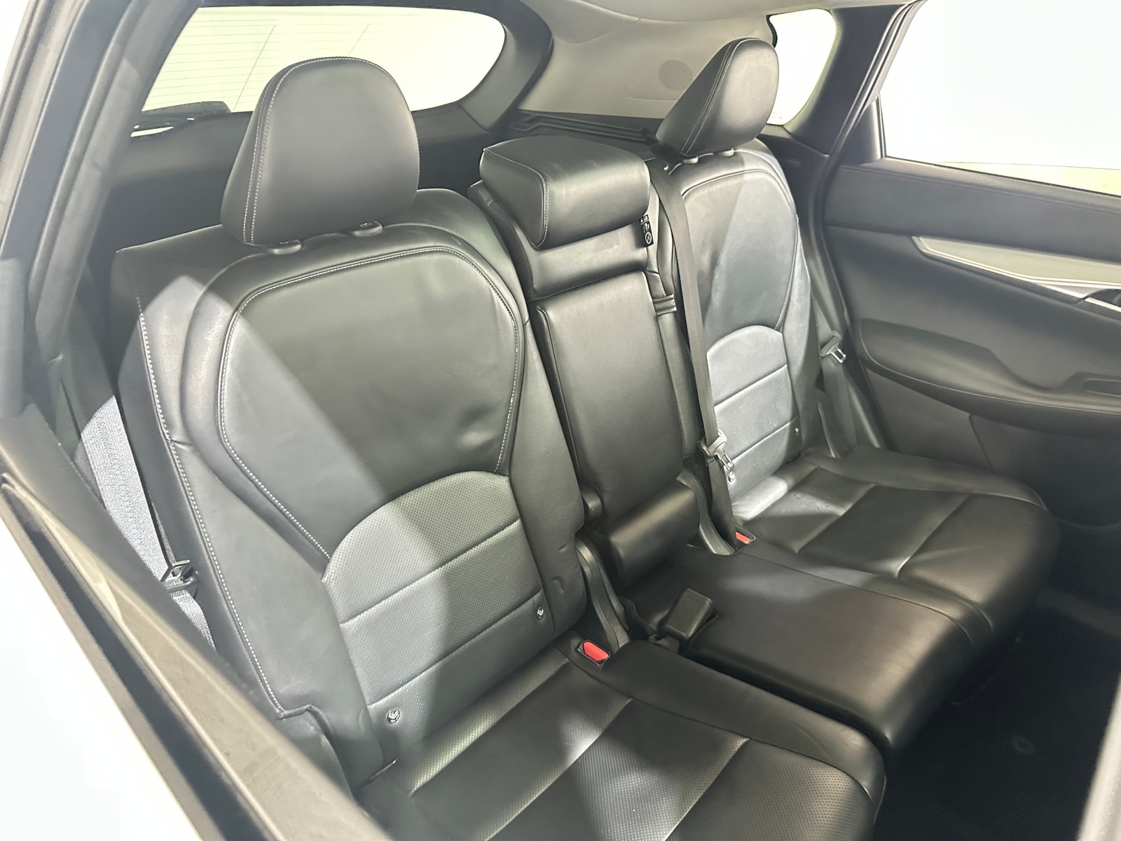Thumbnail: 2019 INFINITI QX50 - 5