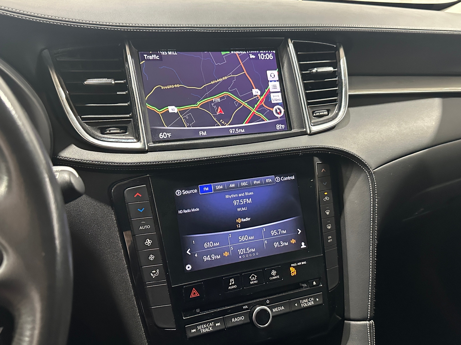 Thumbnail: 2019 INFINITI QX50 - 3