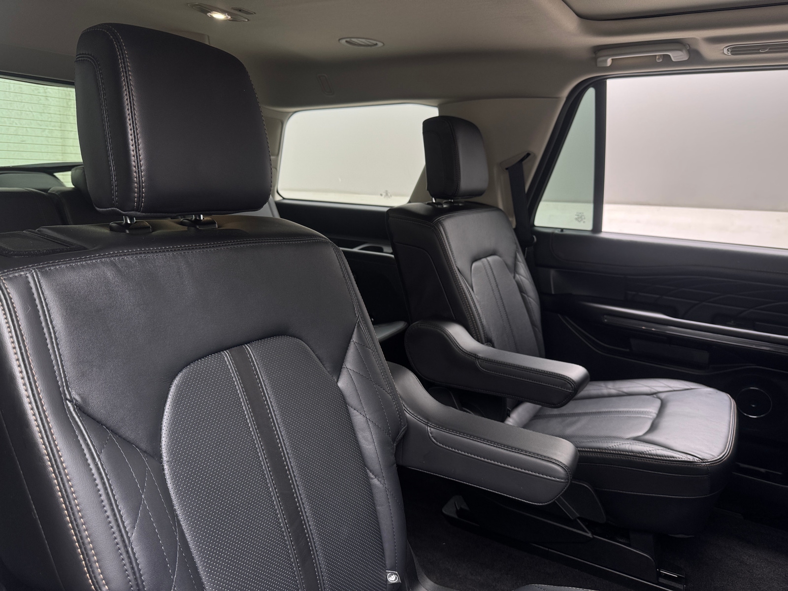 Thumbnail: 2021 Ford Expedition - 5