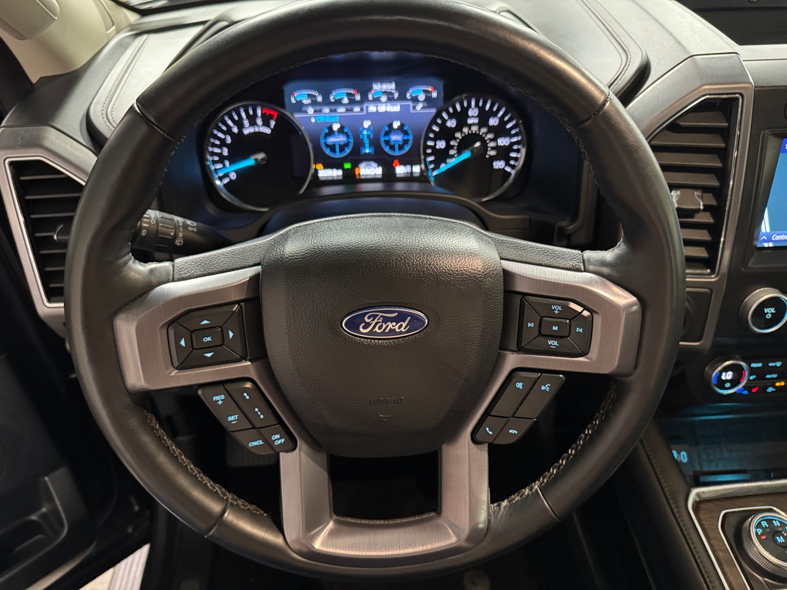 Thumbnail: 2021 Ford Expedition - 4