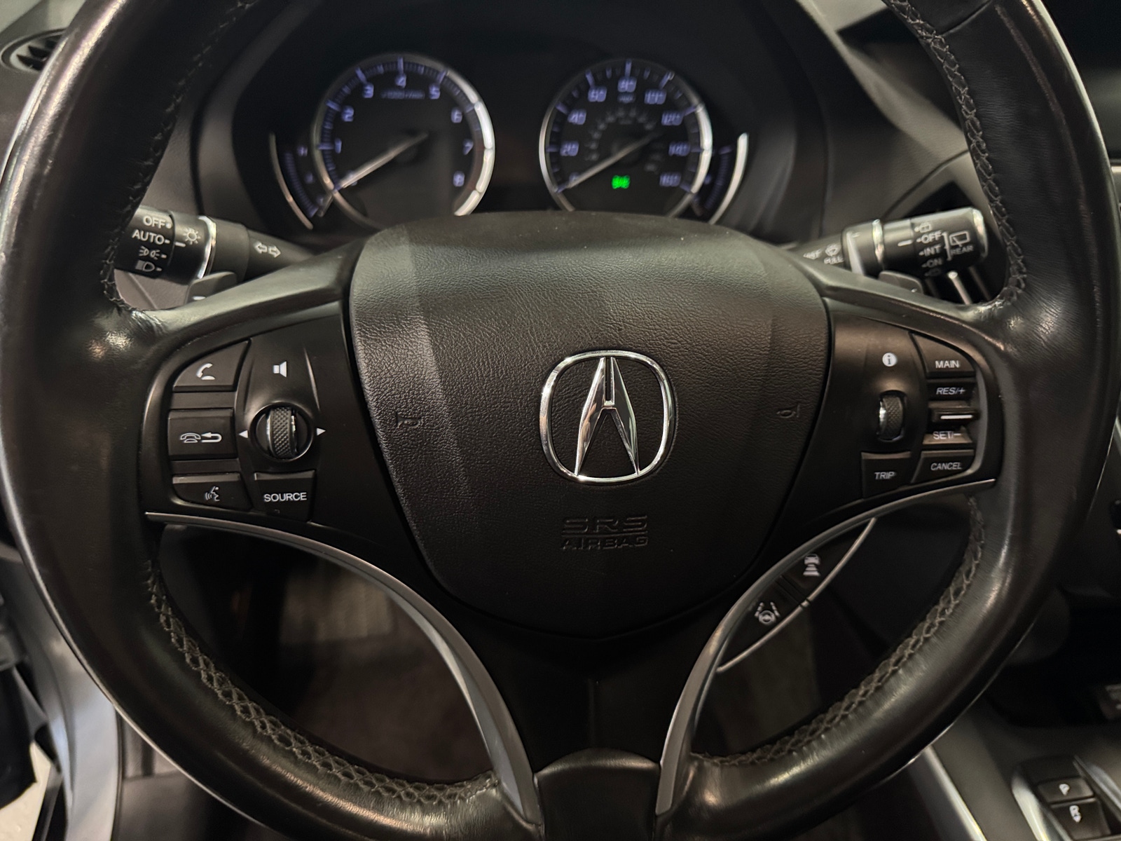 Thumbnail: 2018 Acura MDX - 4