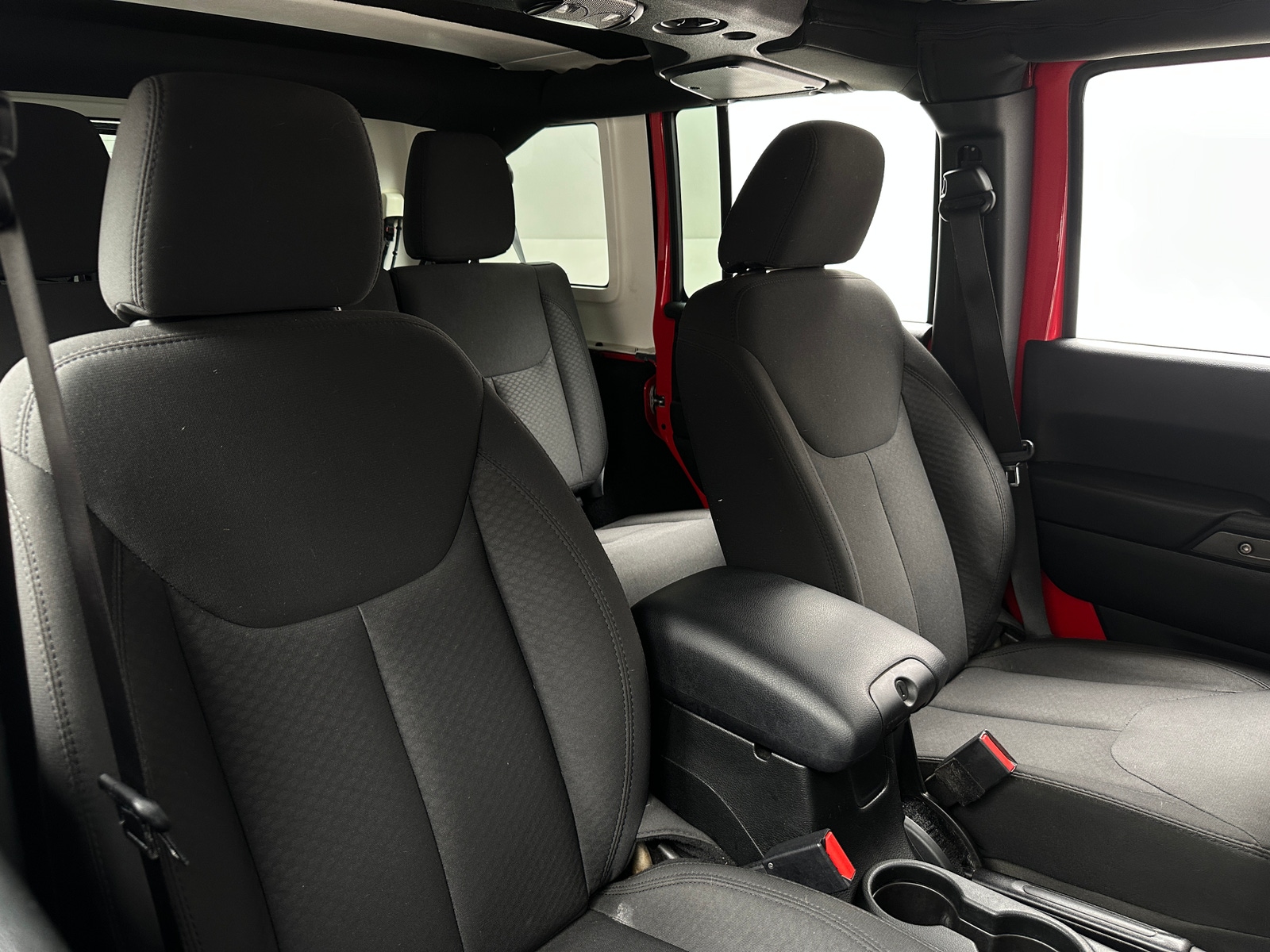 Thumbnail: 2017 Jeep Wrangler - 2