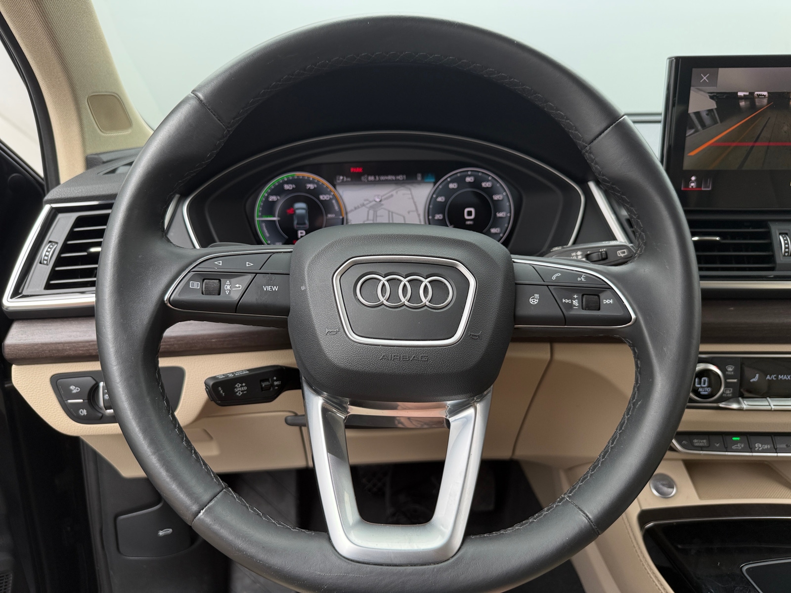 Thumbnail: 2023 Audi Q5 - 4