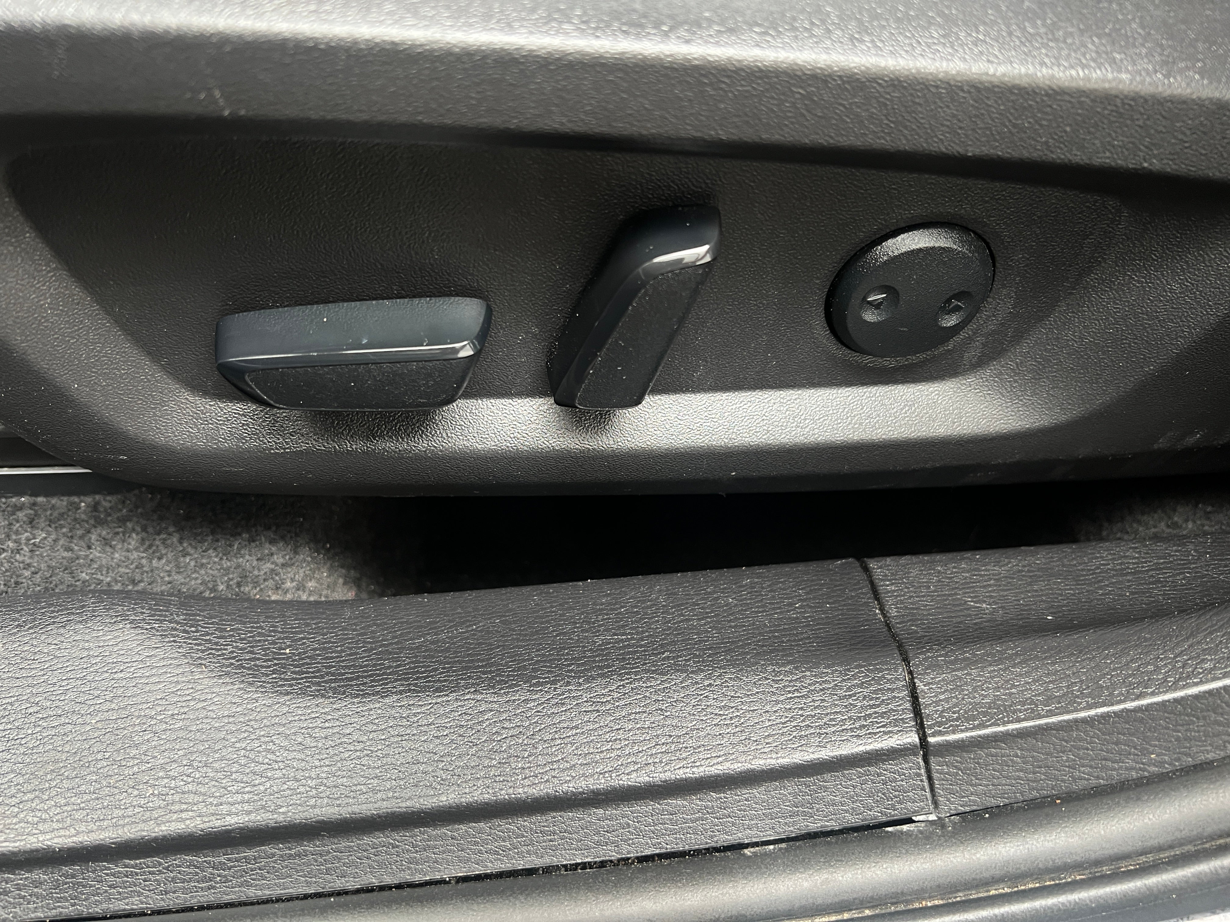 2024 Mitsubishi Outlander SE - Photo 10