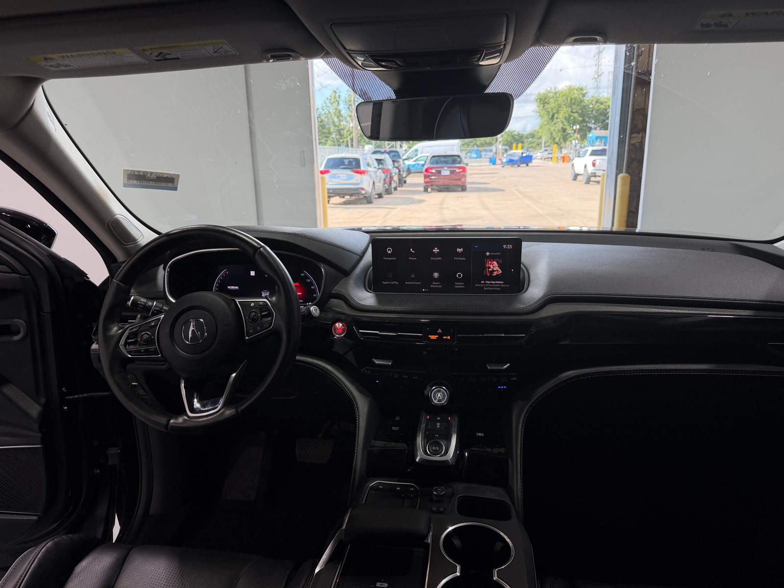 Thumbnail: 2022 Acura MDX - 2