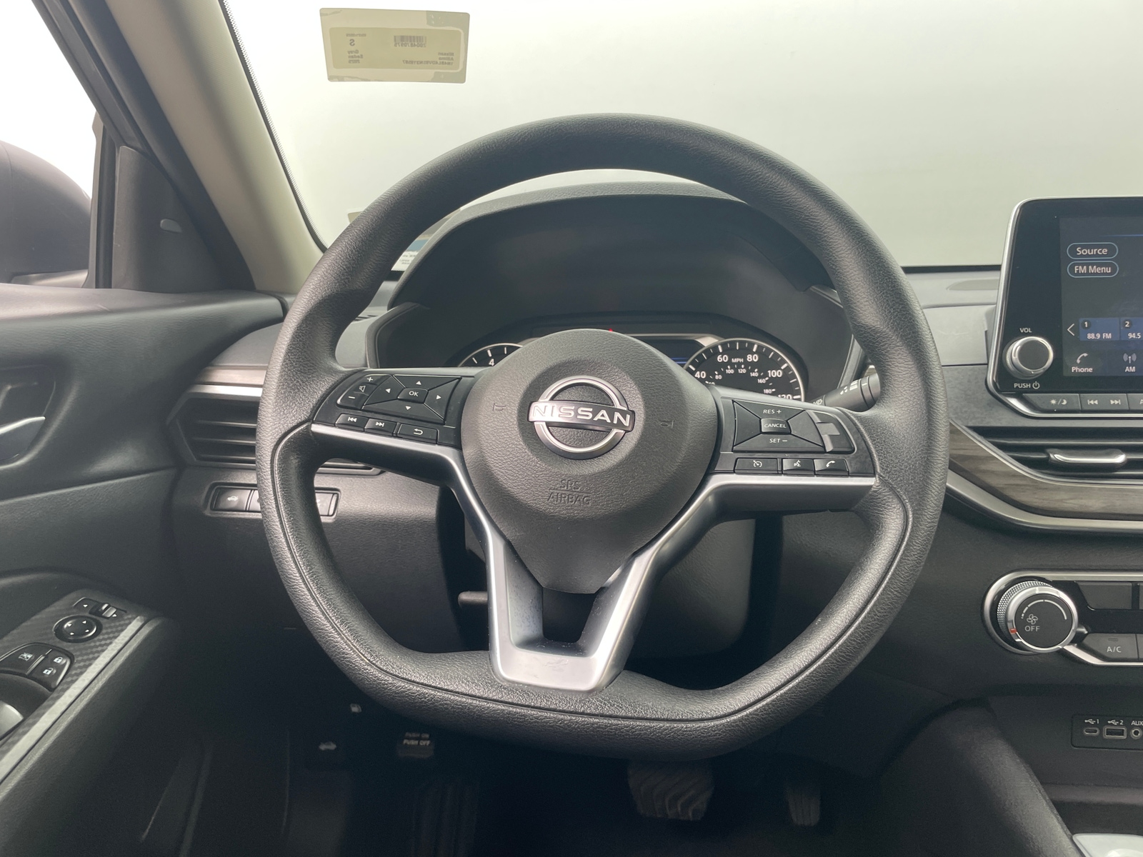 Thumbnail: 2025 Nissan Altima - 5